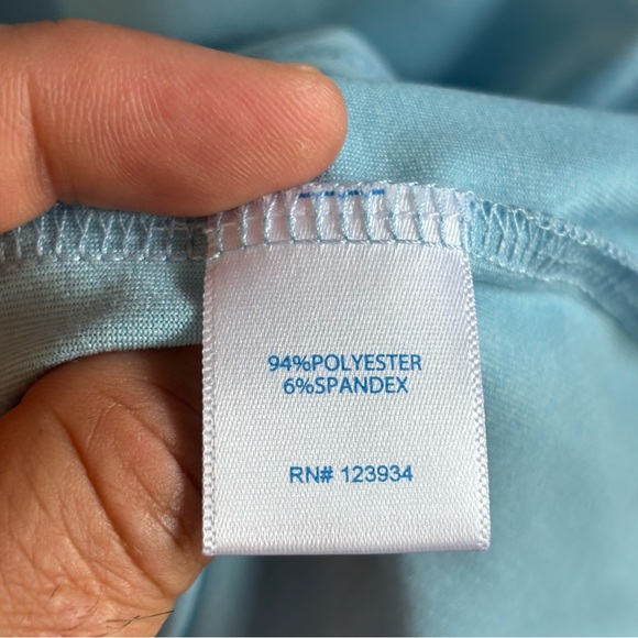 Southern Tide Boys (8-10) Backbarrier Performance 1/4 Zip Pullover Blue NWT - Picture 9 of 10